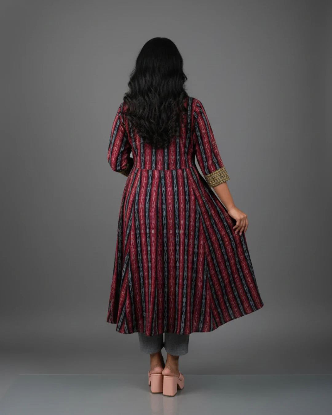 Aaroh Grey & Maroon Panelled Sambalpuri Handwoven Gown