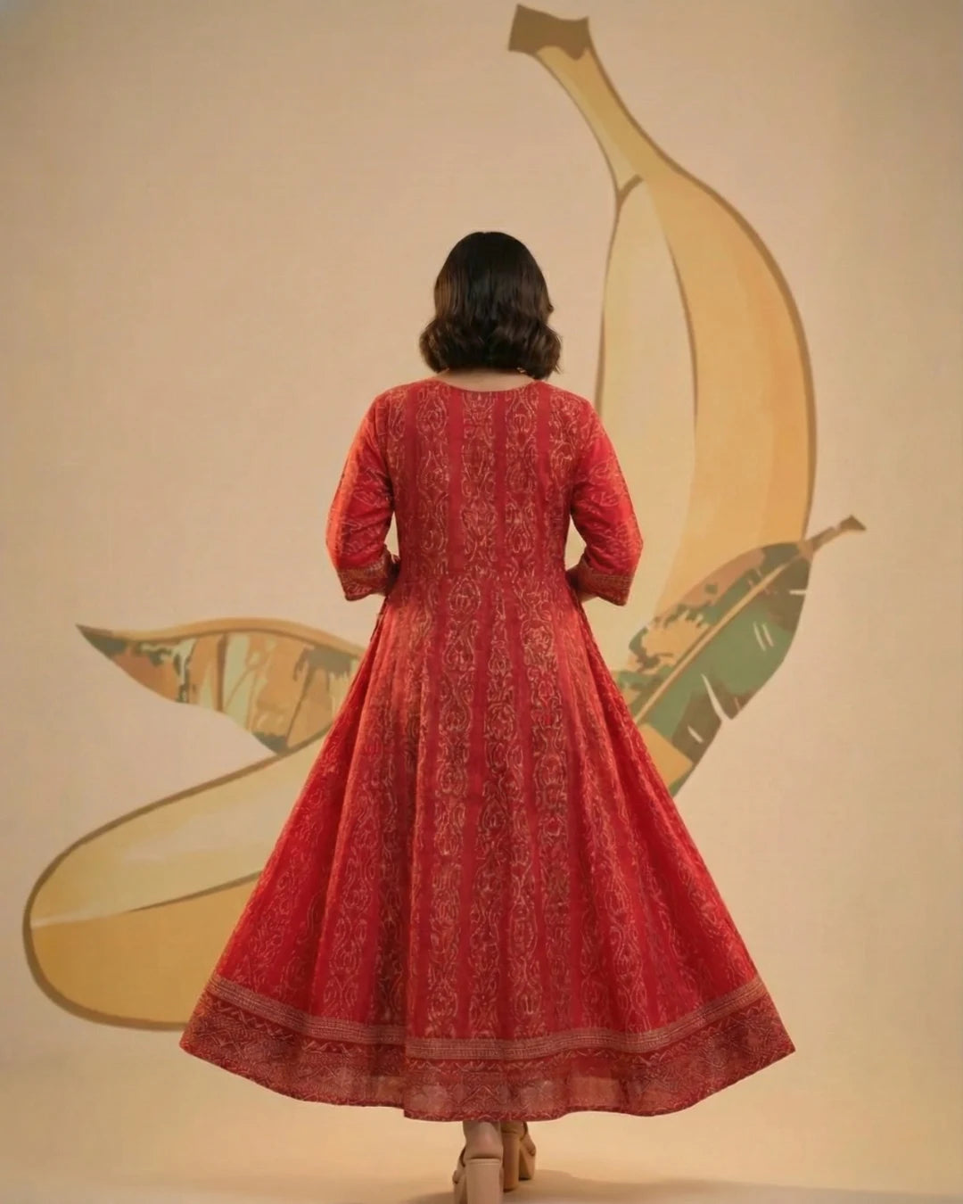 Aahana Red & Black Bird Motif Sambalpuri Gown