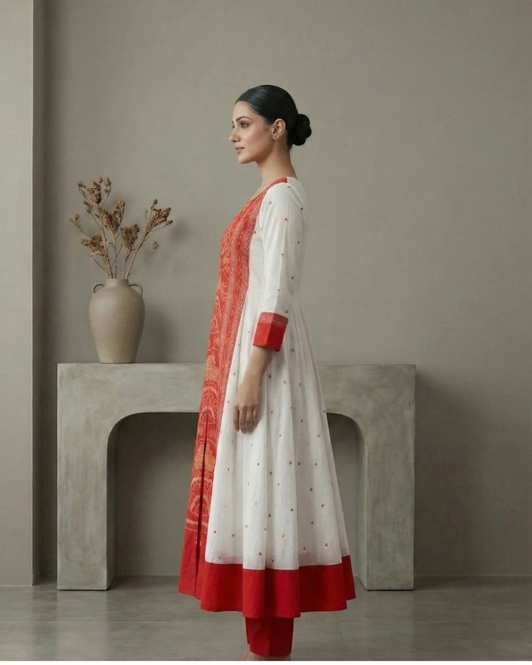 Shubhra White & Red Royal Panelled Sambalpuri Gown