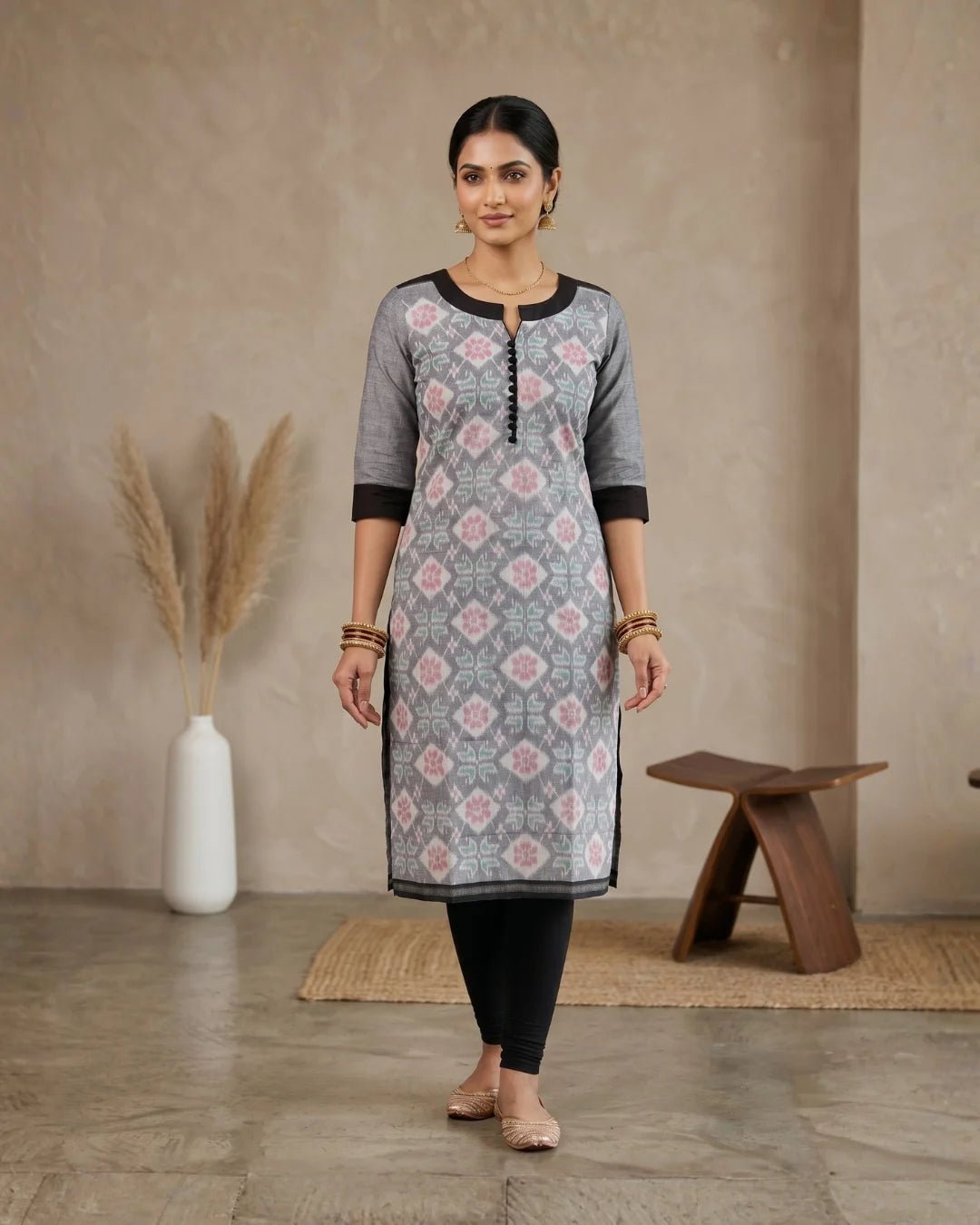 Saumya Grey Sambalpuri Handloom Kurti - PINDHAN