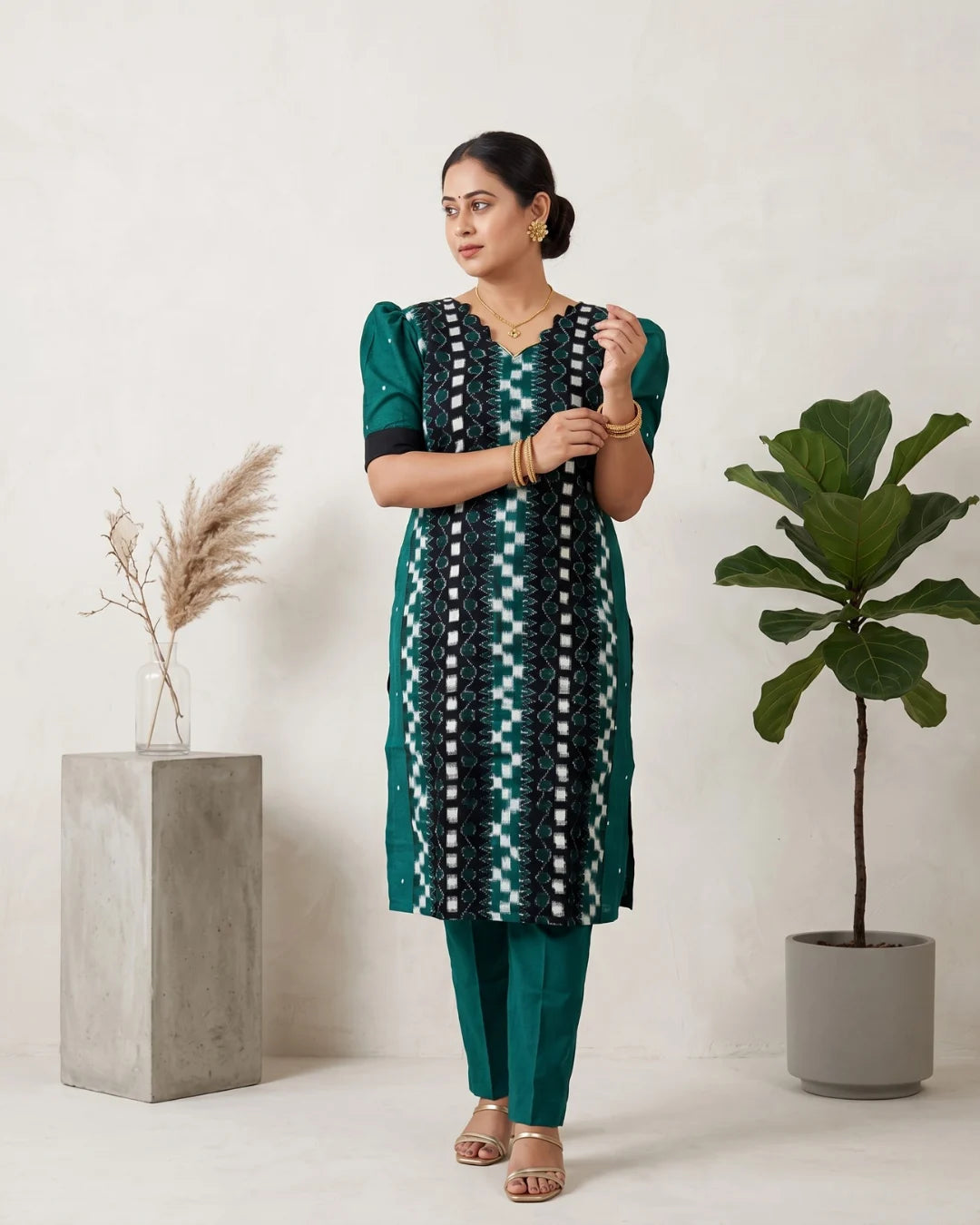 Haritika Green Sambalpuri Handloom Kurti Set