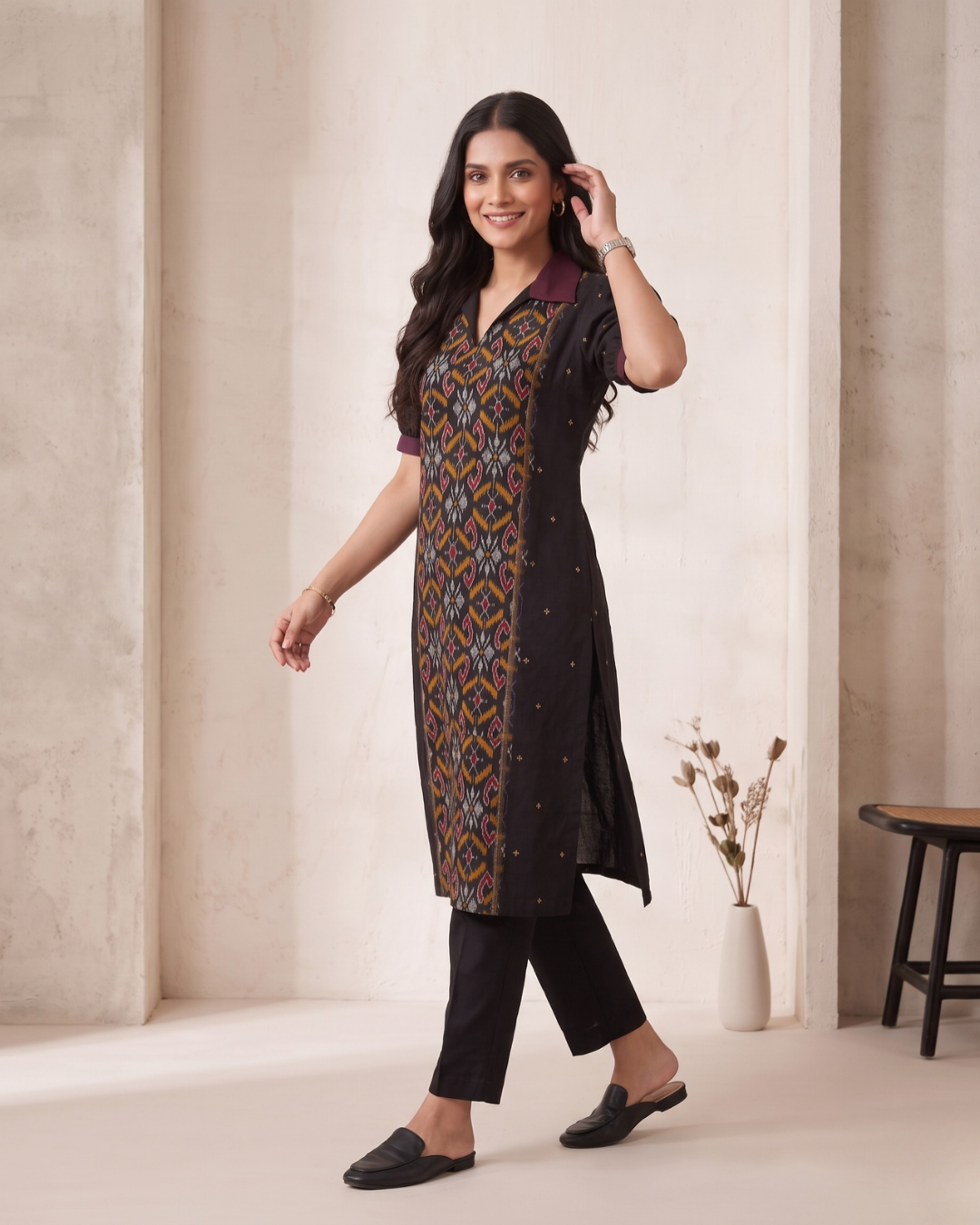 Aarohi Black and Wine Handloom Cotton Kurti