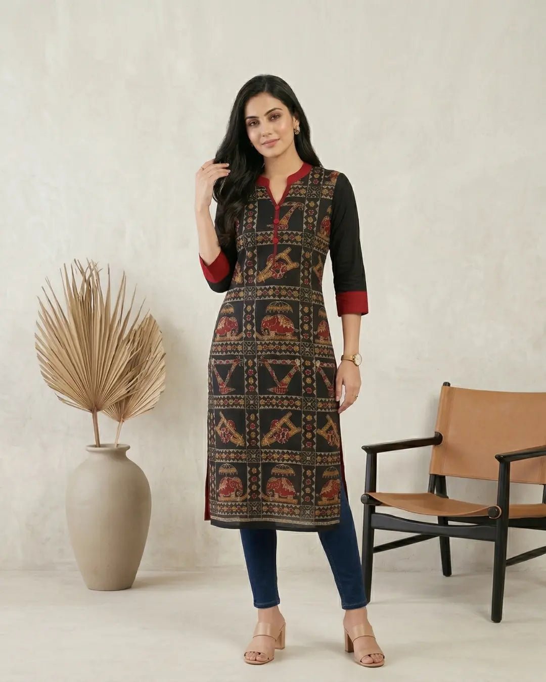 Chitrakatha Black Sambalpuri Handloom Kurti - PINDHAN