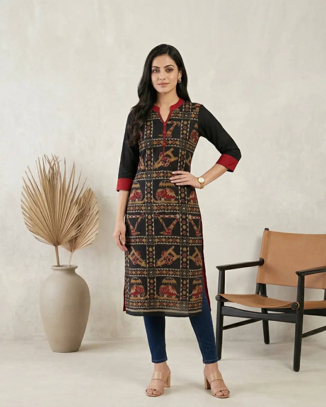 Chitrakatha Black Sambalpuri Handloom Kurti - PINDHAN