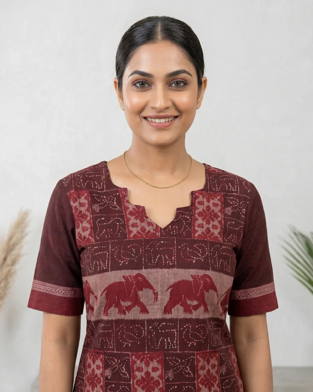 Gajamanjari Maroon Sambalpuri Handloom Kurti Set