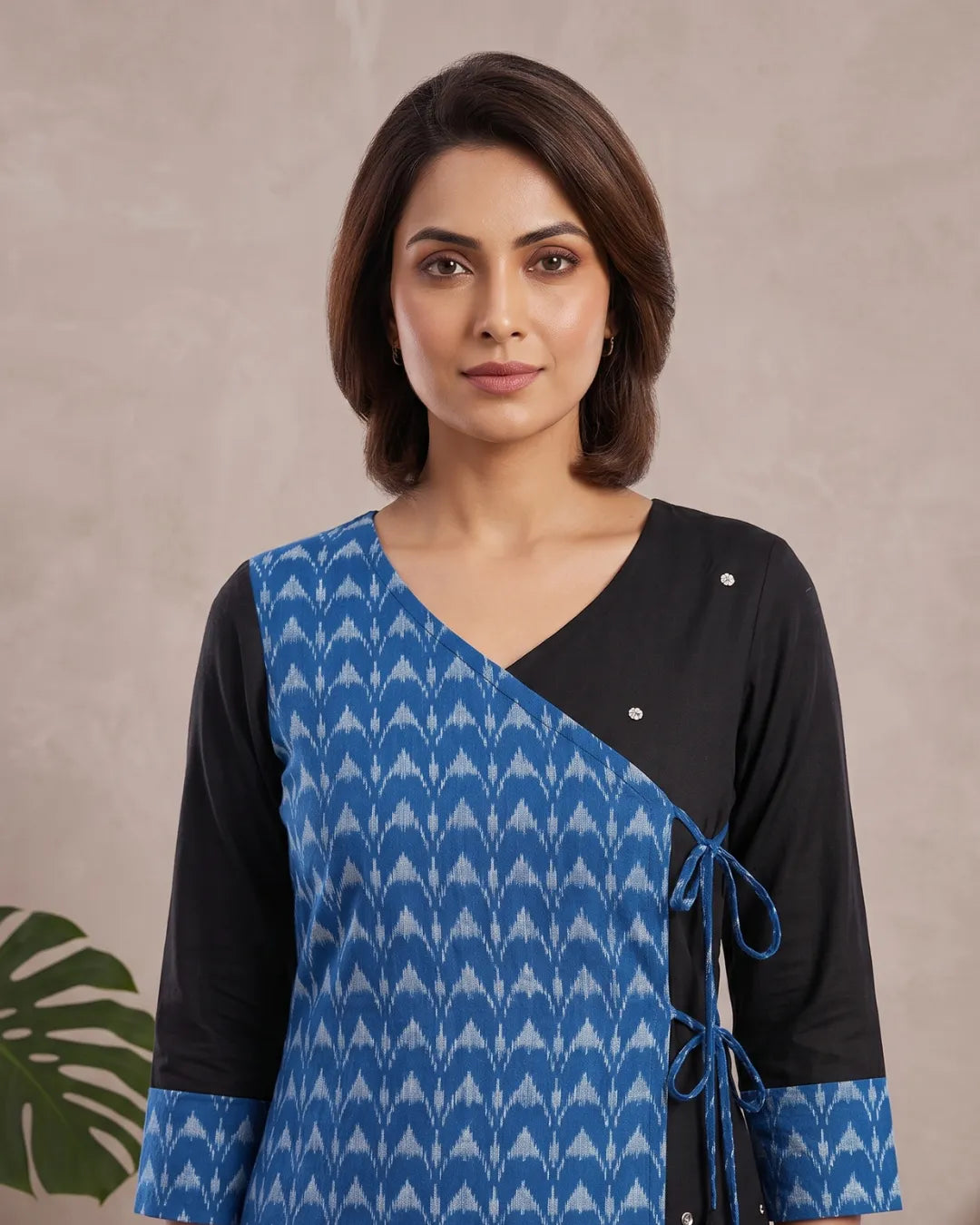 Kaja Black & Blue Sambalpuri Handloom Kurta Set