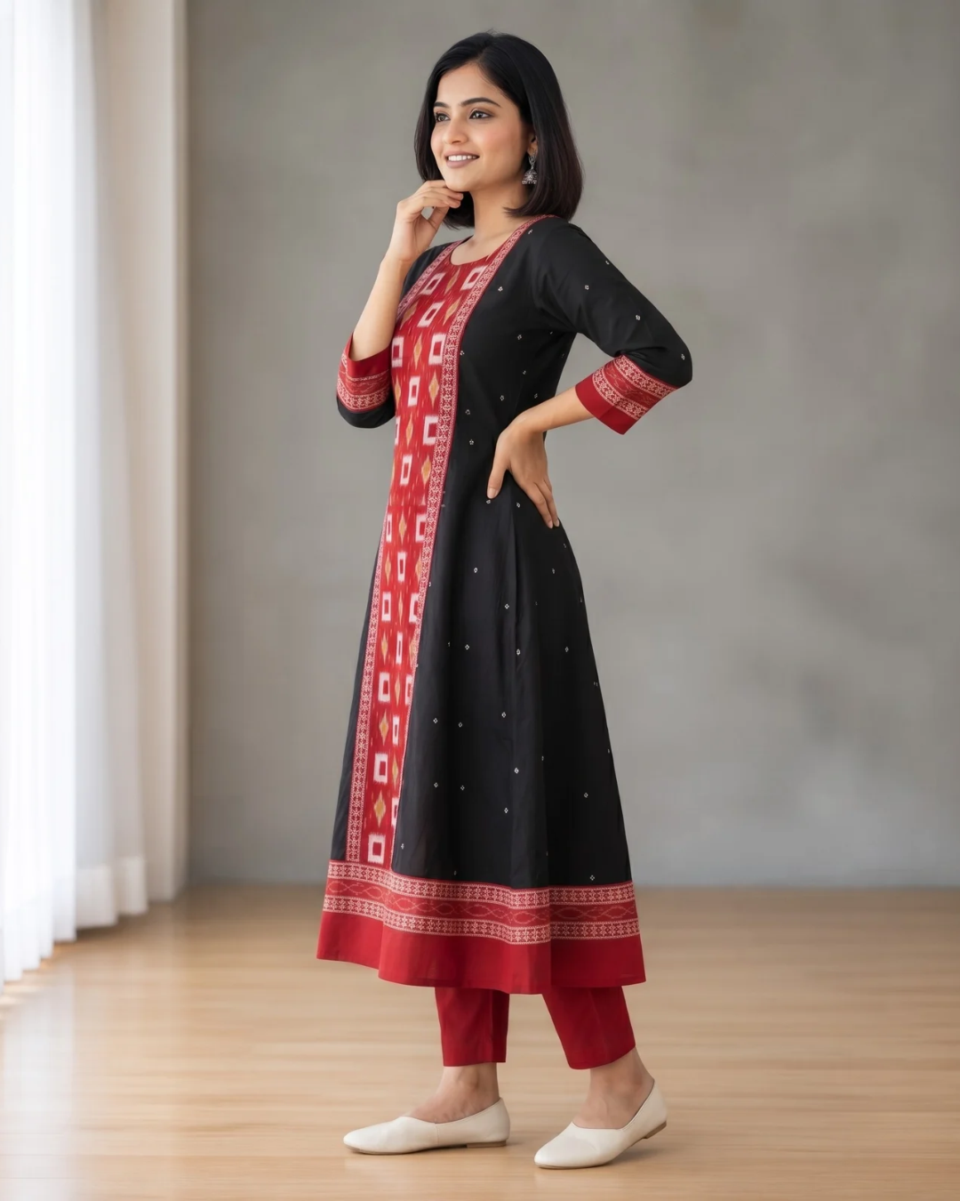 Rudrani, Black & Red Sambalpuri Handloom Cotton Gown